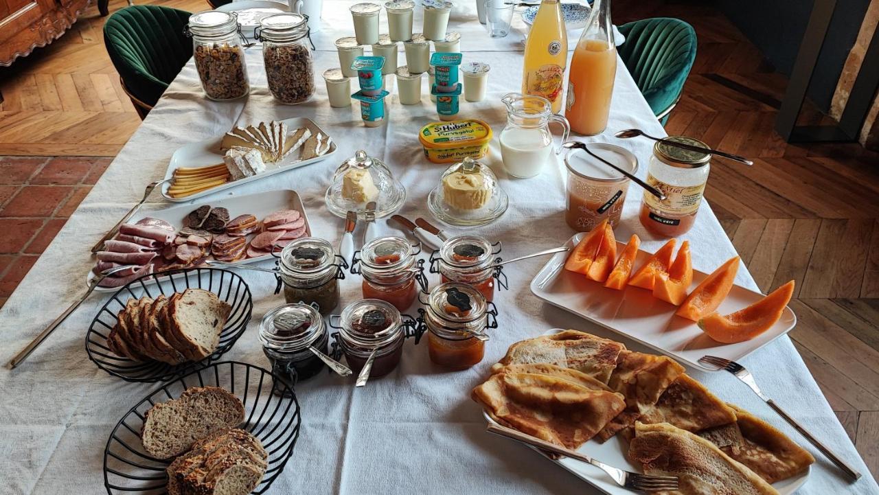 堡垒宅邸酒店 Revigny-sur-Ornain 外观 照片