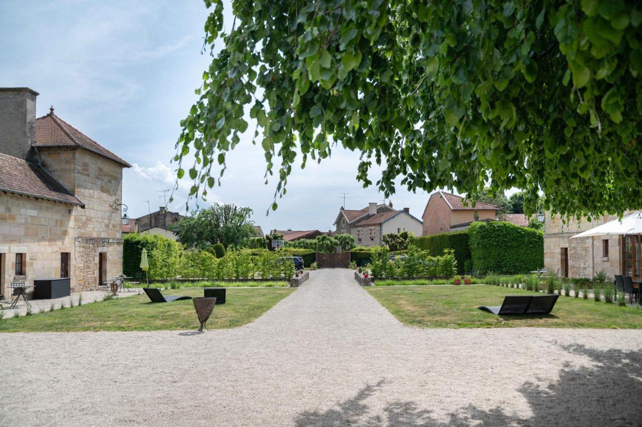 堡垒宅邸酒店 Revigny-sur-Ornain 外观 照片